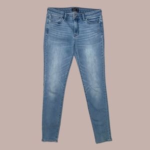 Abercrombie & Fitch Harper Super Skinny Light Wash Jeans
